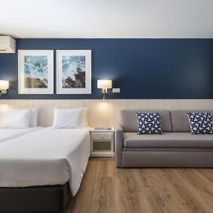 Large Twin Room